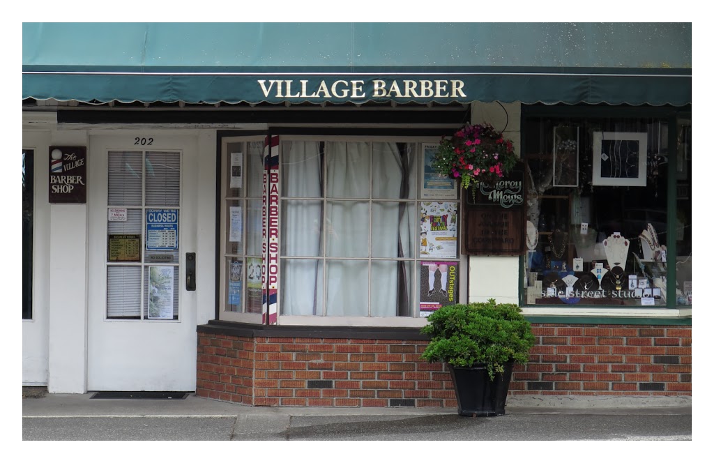 Village Barber Shop The | 2250 Oak Bay Ave, Victoria, BC V8R 1G5, Canada | Phone: (250) 598-1912