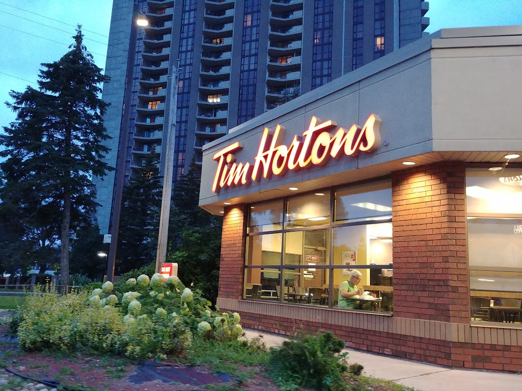 Tim Hortons | 993 Richmond Rd, Ottawa, ON K2B 6R1, Canada | Phone: (613) 725-3275