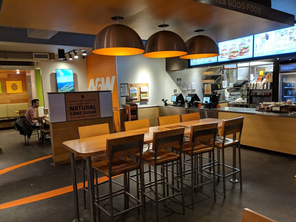 A&W Canada | 1638 Avenue Rd, North York, ON M5M 3X9, Canada | Phone: (416) 785-7195