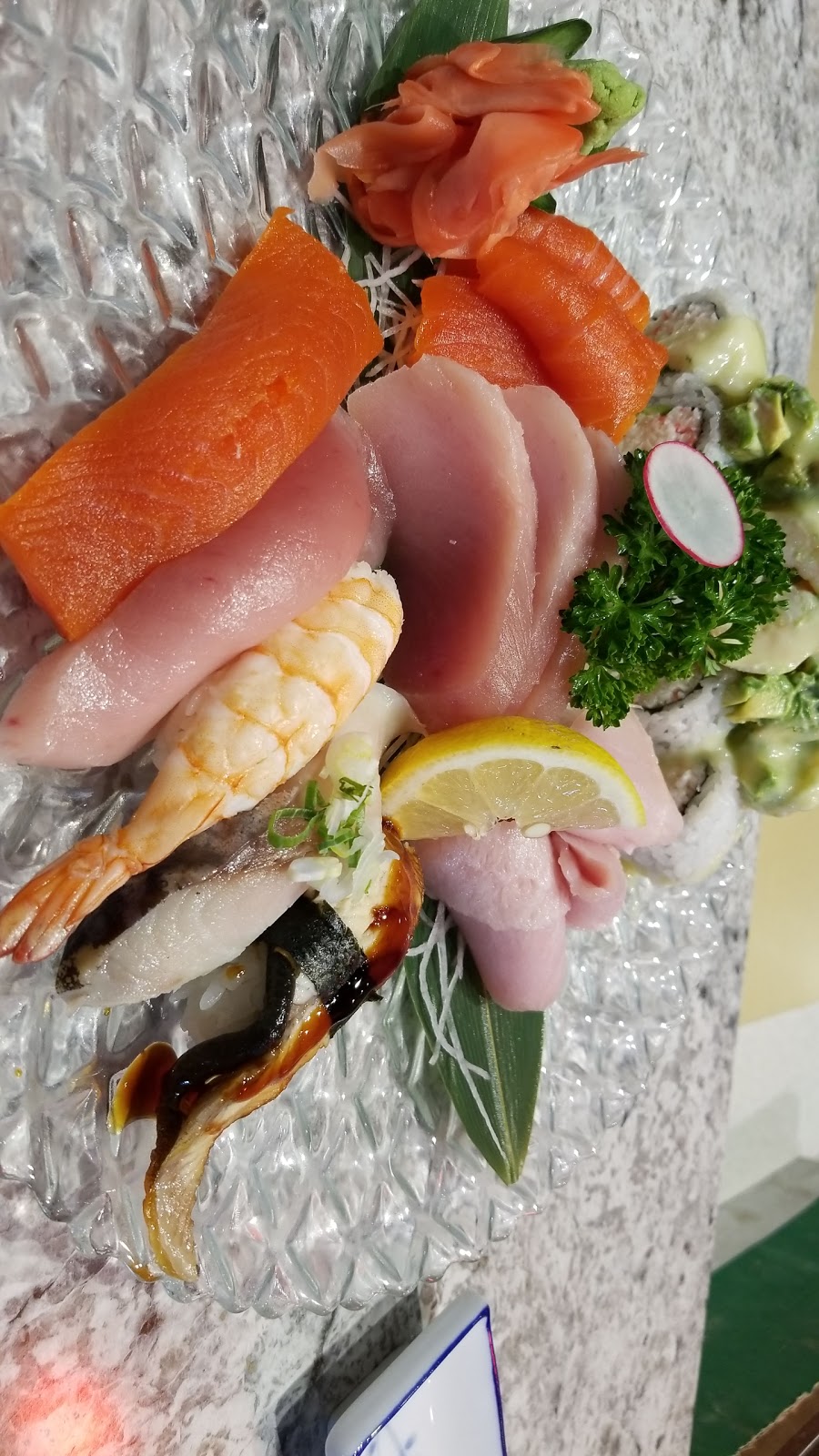 Hirame sushi | 27010 Fraser Hwy, Aldergrove, BC V4W 3L6, Canada | Phone: (604) 381-1005