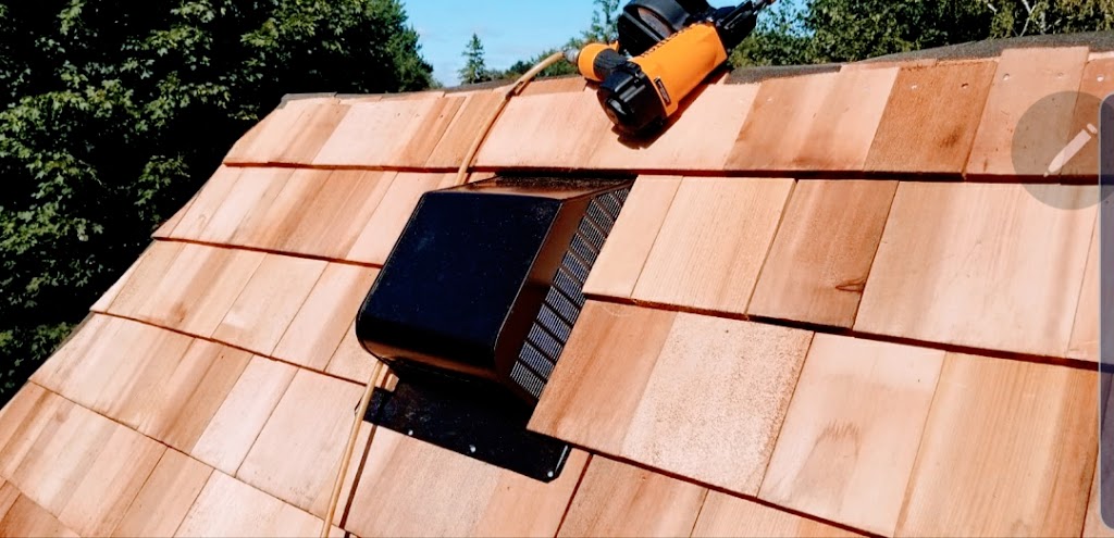 Master Roof Repair | 15 Wisteria Rd, Scarborough, ON M1R 4X7, Canada | Phone: (905) 462-3033