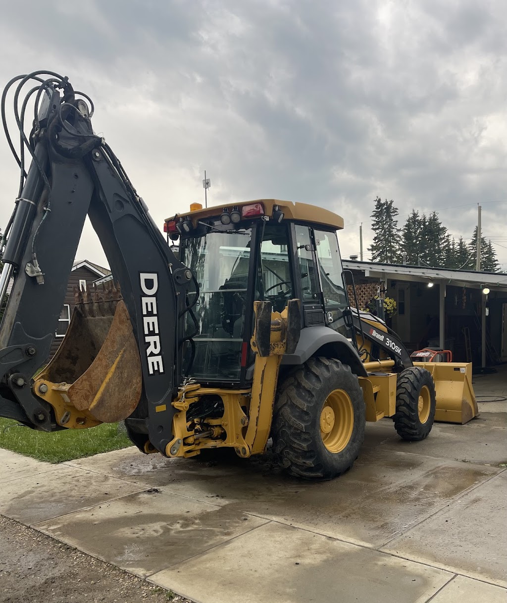 JAW’s Backhoe Service Ltd | 5016 49 St, Warburg, AB T0C 2T0, Canada | Phone: (780) 898-2512