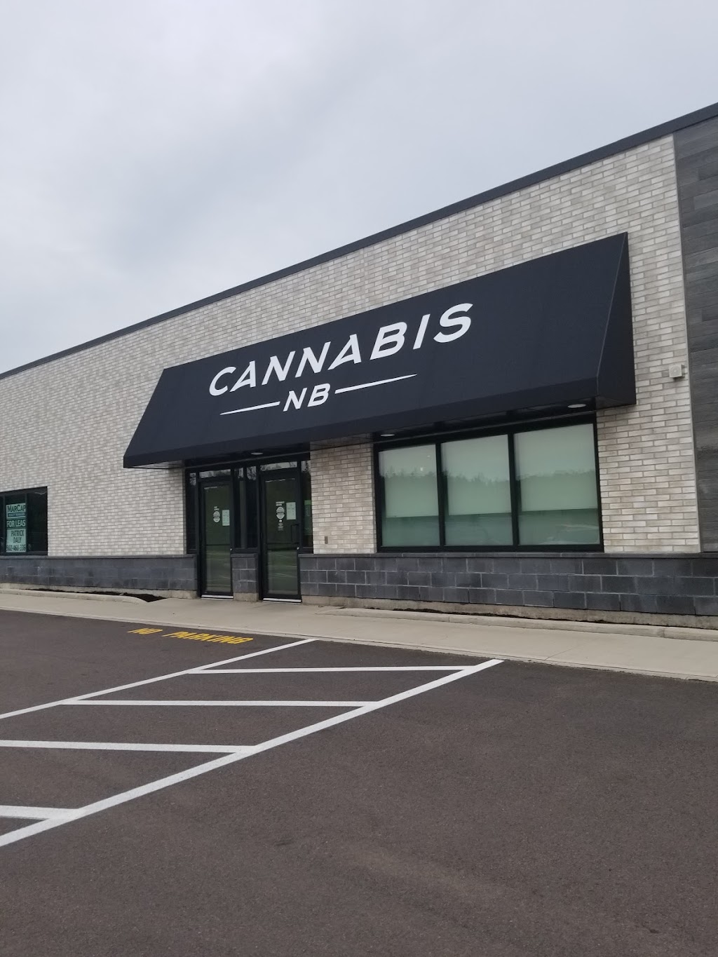 Cannabis NB | 40 Wyse St, Moncton, NB E1G 0Z5, Canada | Phone: (833) 821-2195