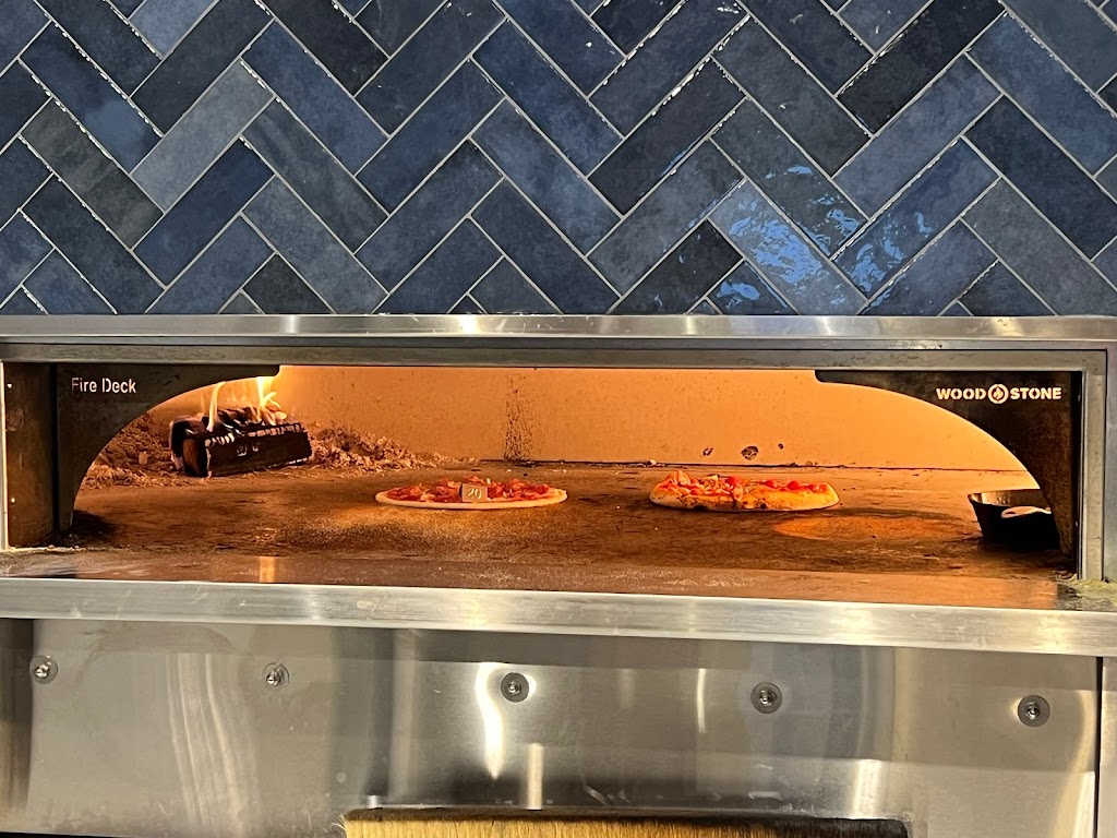 DoughBox Wood Fired Pizza & Pasta - London | 1820 Adelaide St N Unit 3D, London, ON N5X 4B7, Canada | Phone: (519) 645-0005