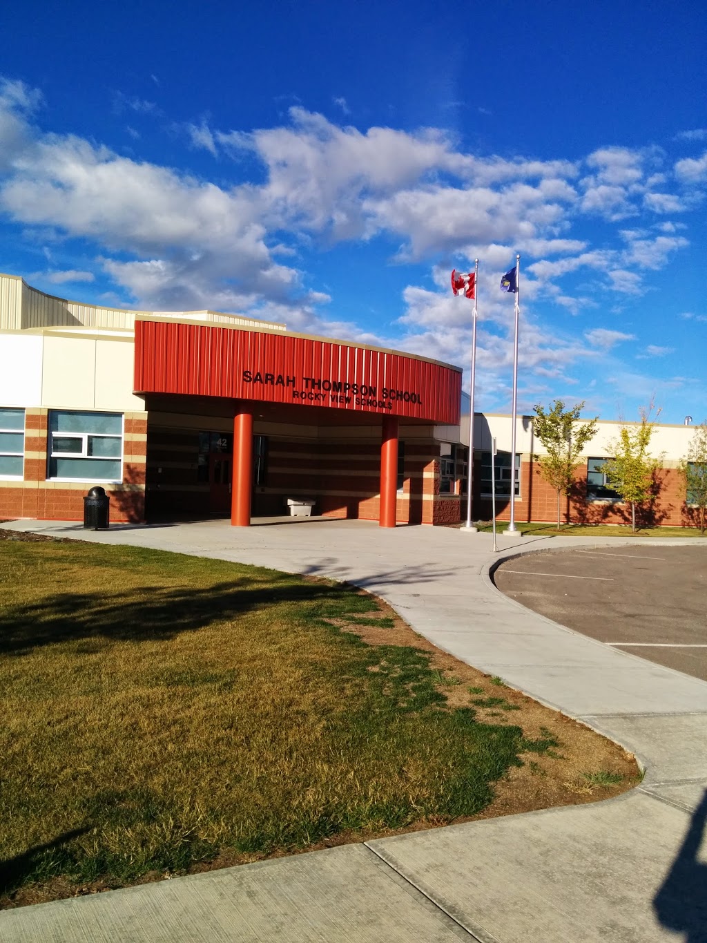 Sarah Thompson School | 42 4 St NE, Langdon, AB T0J 1X1, Canada | Phone: (403) 936-6141