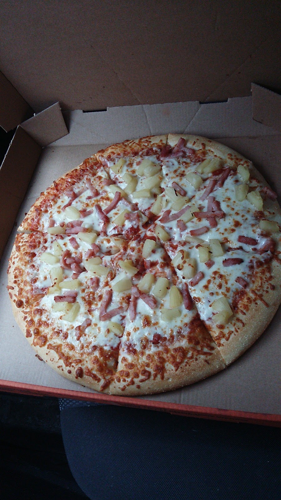 Little Caesars Pizza | 310 Bloor St W, Oshawa, ON L1J 1R2, Canada | Phone: (905) 433-9962