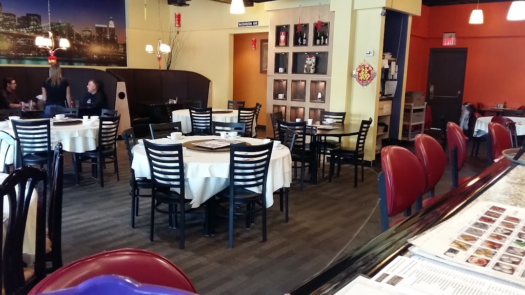 Red Star Chinese Restaurant | 3301 50 Ave, Red Deer, AB T4N 3Y2, Canada | Phone: (403) 309-5566