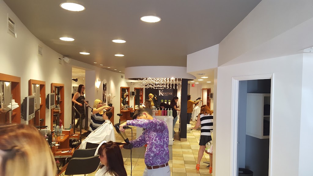 Coiffure Robert Proulx | 327 Bd du Curé-Labelle, Fabreville, QC H7P 2P2, Canada | Phone: (450) 625-4845