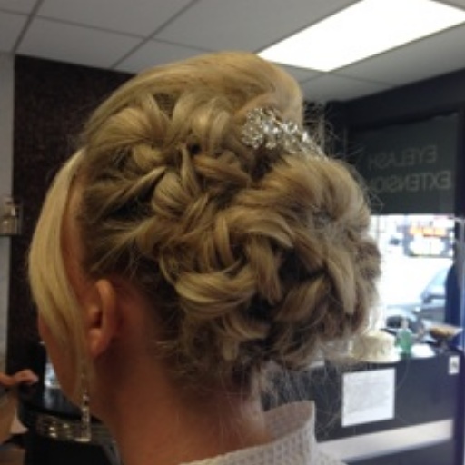 Mila Chic Hair Design | 783 Colborne St E, Brantford, ON N3S 3S3, Canada | Phone: (519) 774-3725