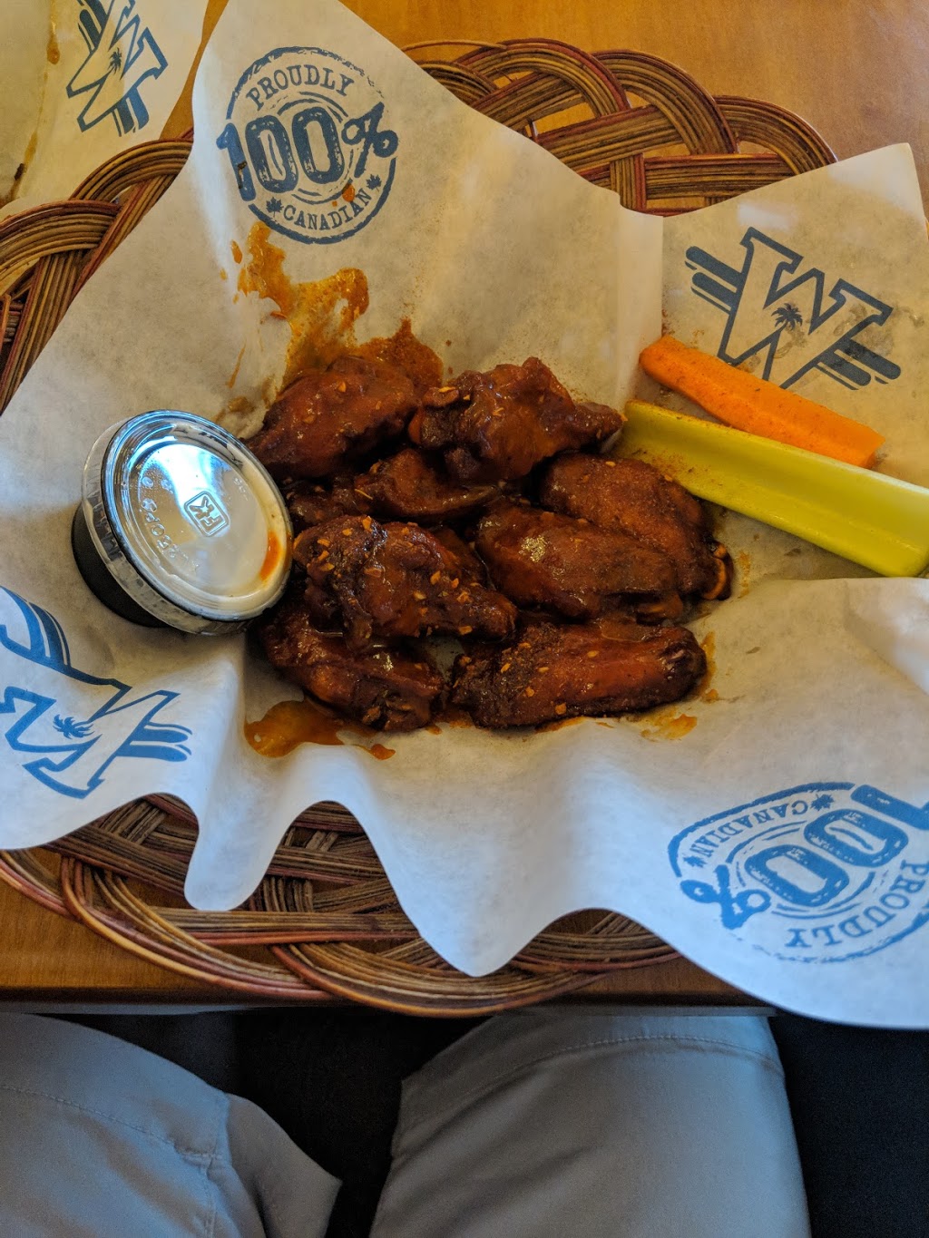 Wild Wing | 17 Worthington Ave, Brampton, ON L7A 2Y7, Canada | Phone: (905) 846-0666