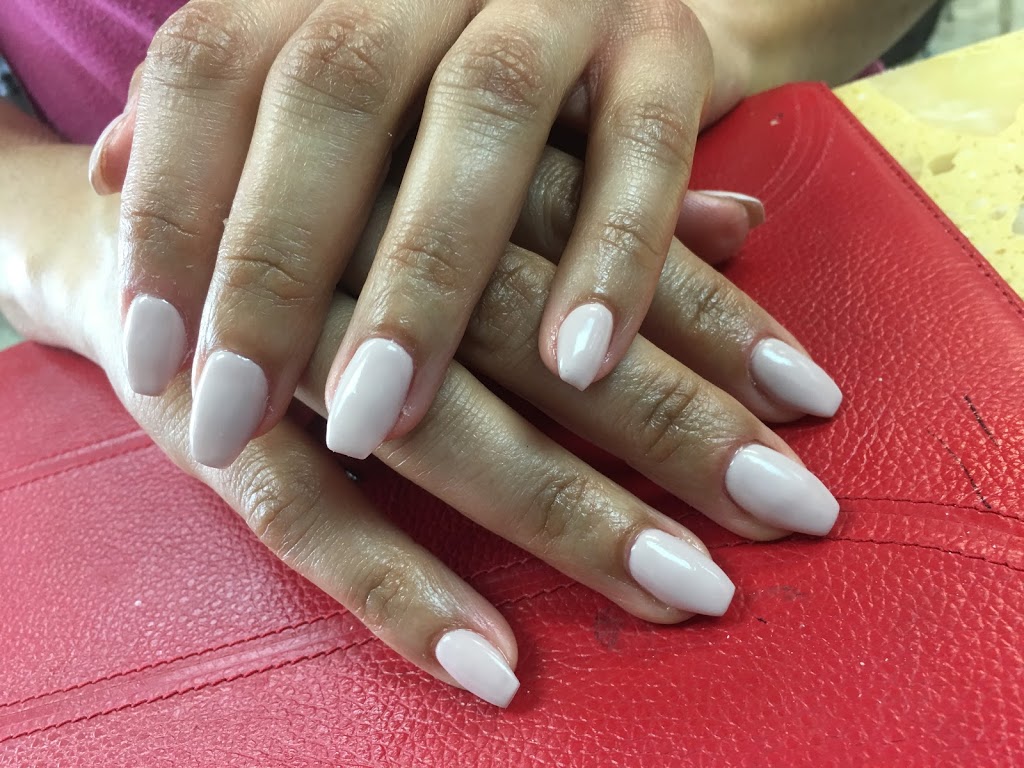 DC Nails & Spa | 859 Browns Line, Etobicoke, ON M8W 3V7, Canada | Phone: (416) 251-8588