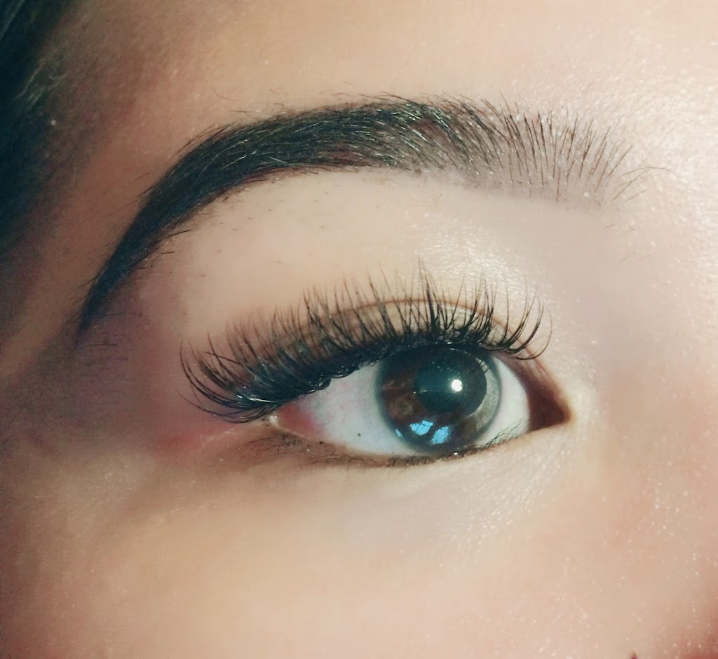 MK Lash Studio | 14360 64 Ave #202, Surrey, BC V3W 1Z1, Canada | Phone: (604) 503-5274