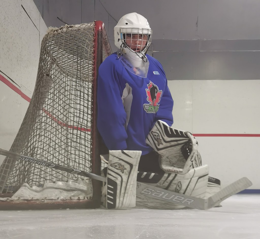 PKGoaltending | 1306 Colborne St E, Brantford, ON N3T 5L4, Canada | Phone: (519) 802-4330