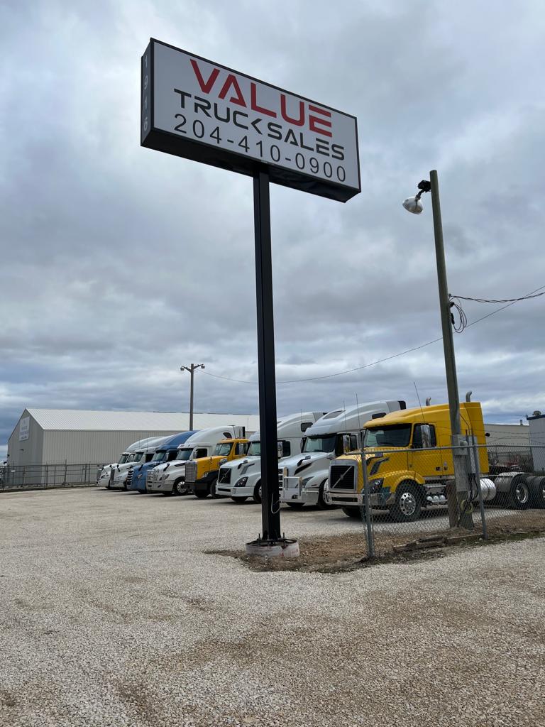 Value Truck Sales Winnipeg | 1916 Brookside Blvd, Winnipeg, MB R3C 2E6, Canada | Phone: (888) 338-9192