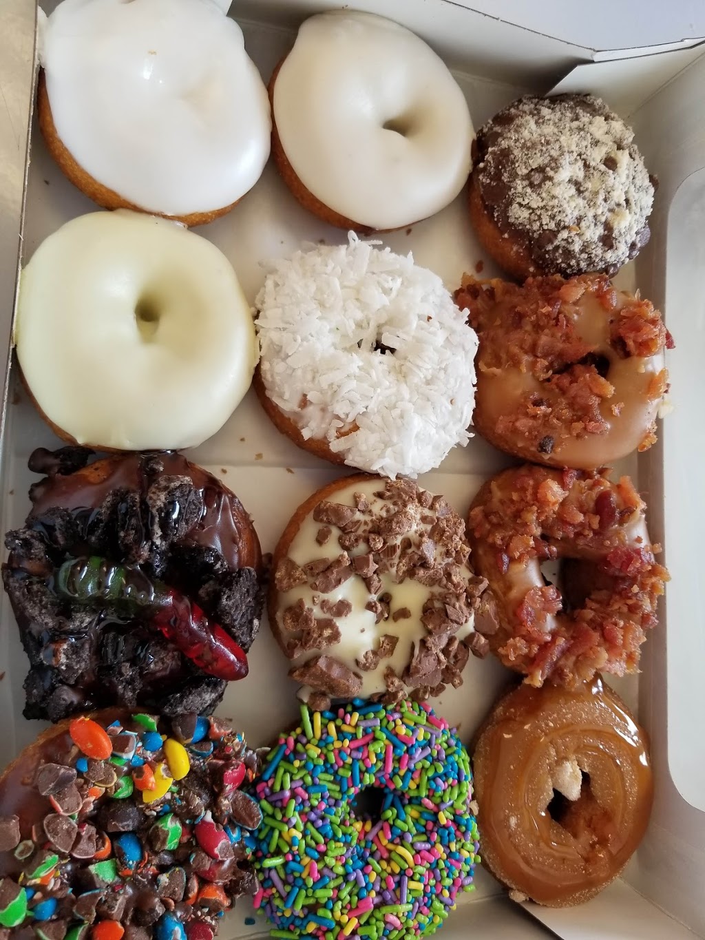 Peace, Love and Little Donuts of Buffalo | 6733 Transit Rd, Buffalo, NY 14221, USA | Phone: (716) 458-3731