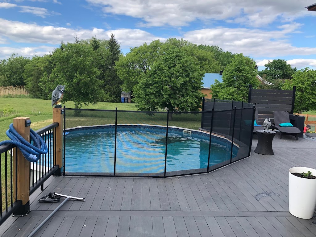 Clôture de piscine amovible Pool Guard | 123 Pl. du Phare, Lavaltrie, QC J5T 1C3, Canada | Phone: (514) 206-1886