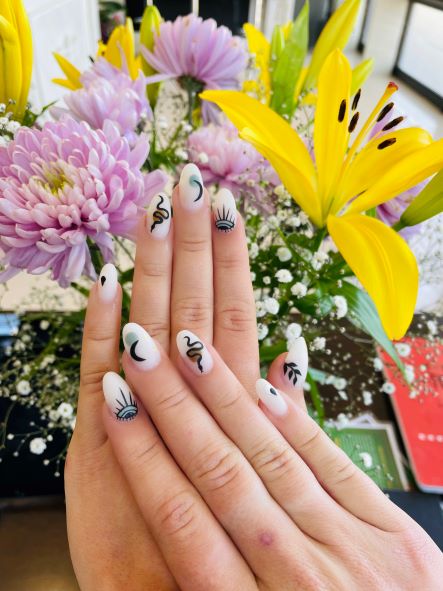 Oh My Nails | 783 Colborne St E, Brantford, ON N3S 3S3, Canada | Phone: (548) 338-0031