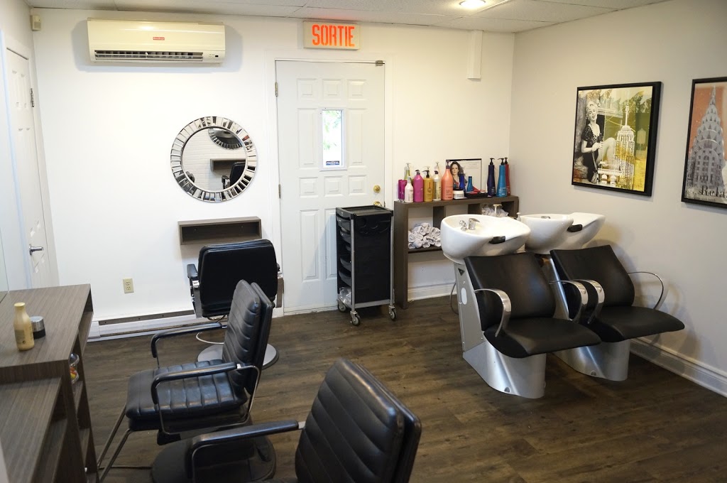 Salon de Coiffure Edith Ltee | 11900 Rue Notre-Dame Est, Pointe-aux-Trembles, QC H1B 2Y3, Canada | Phone: (514) 645-0505