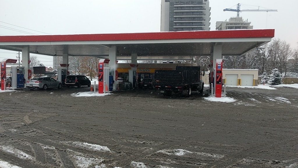 ESSO CIRCLE K | 9700 Yonge St, Richmond Hill, ON L4C 1V8, Canada | Phone: (905) 737-6259