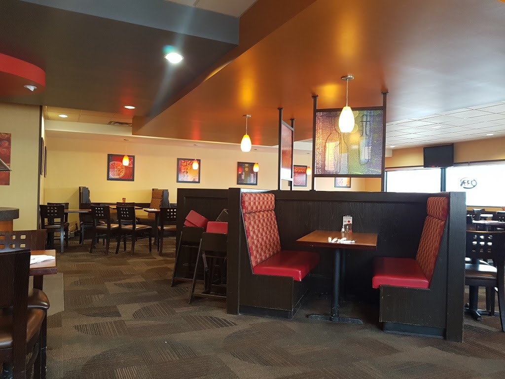 Pizza Hut | 762 Pembina Hwy, Winnipeg, MB R3M 2M7, Canada | Phone: (204) 953-4120