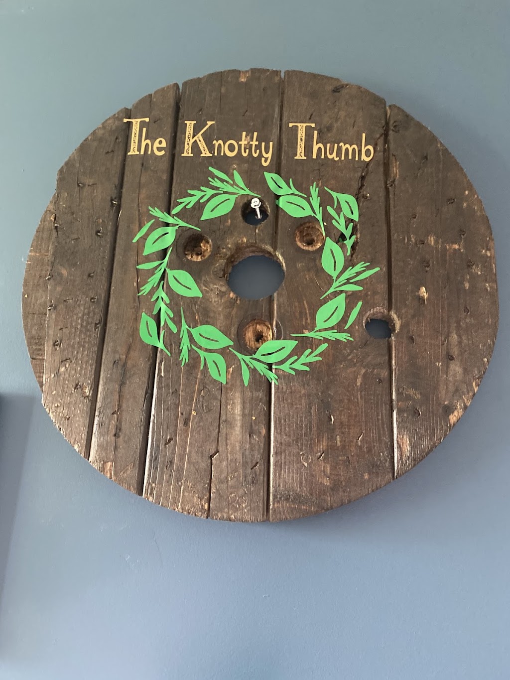 The Knotty Thumb | 6550 Sinclairville Rd, York, ON N0A 1R0, Canada | Phone: (289) 400-2620