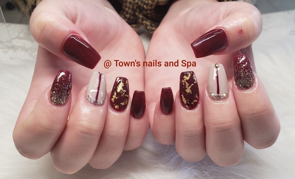 Towns Nails & Spa | 535 Saginaw Pkwy, Cambridge, ON N1T 0C3, Canada | Phone: (519) 622-1234