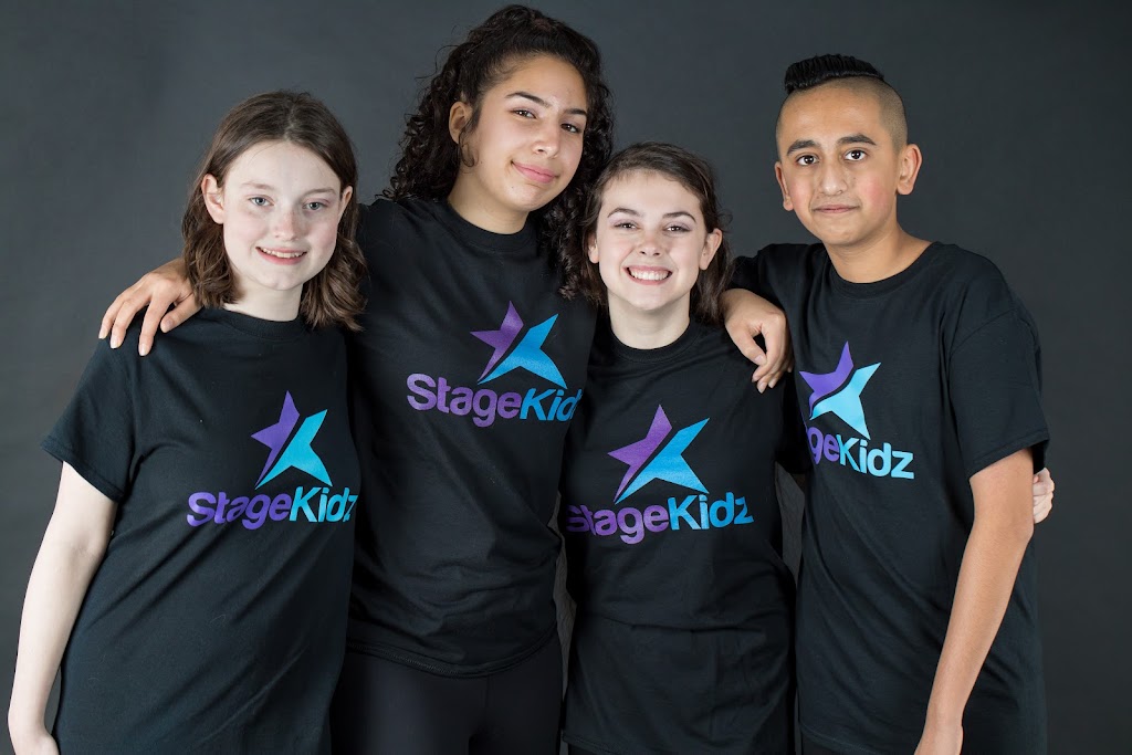 Stagekidz | 1240 Pinetree Way, Coquitlam, BC V3B 7T8, Canada | Phone: (778) 990-9043