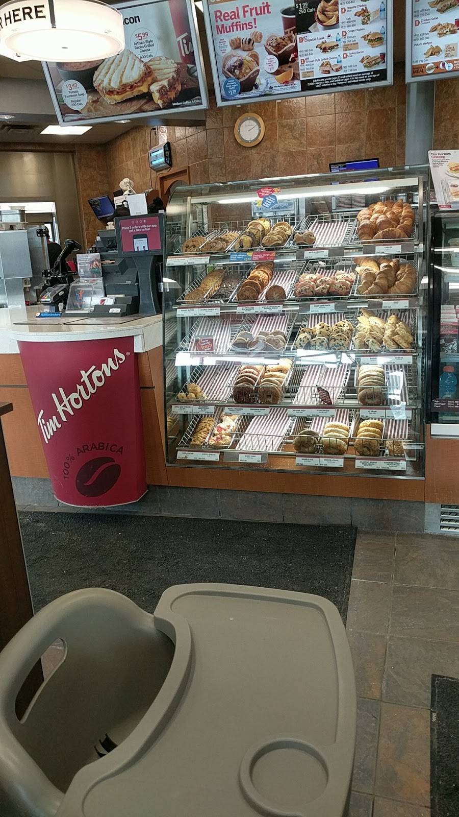 Tim Hortons | 1 Roth St, Angus, ON L0M 1B0, Canada | Phone: (705) 424-6601