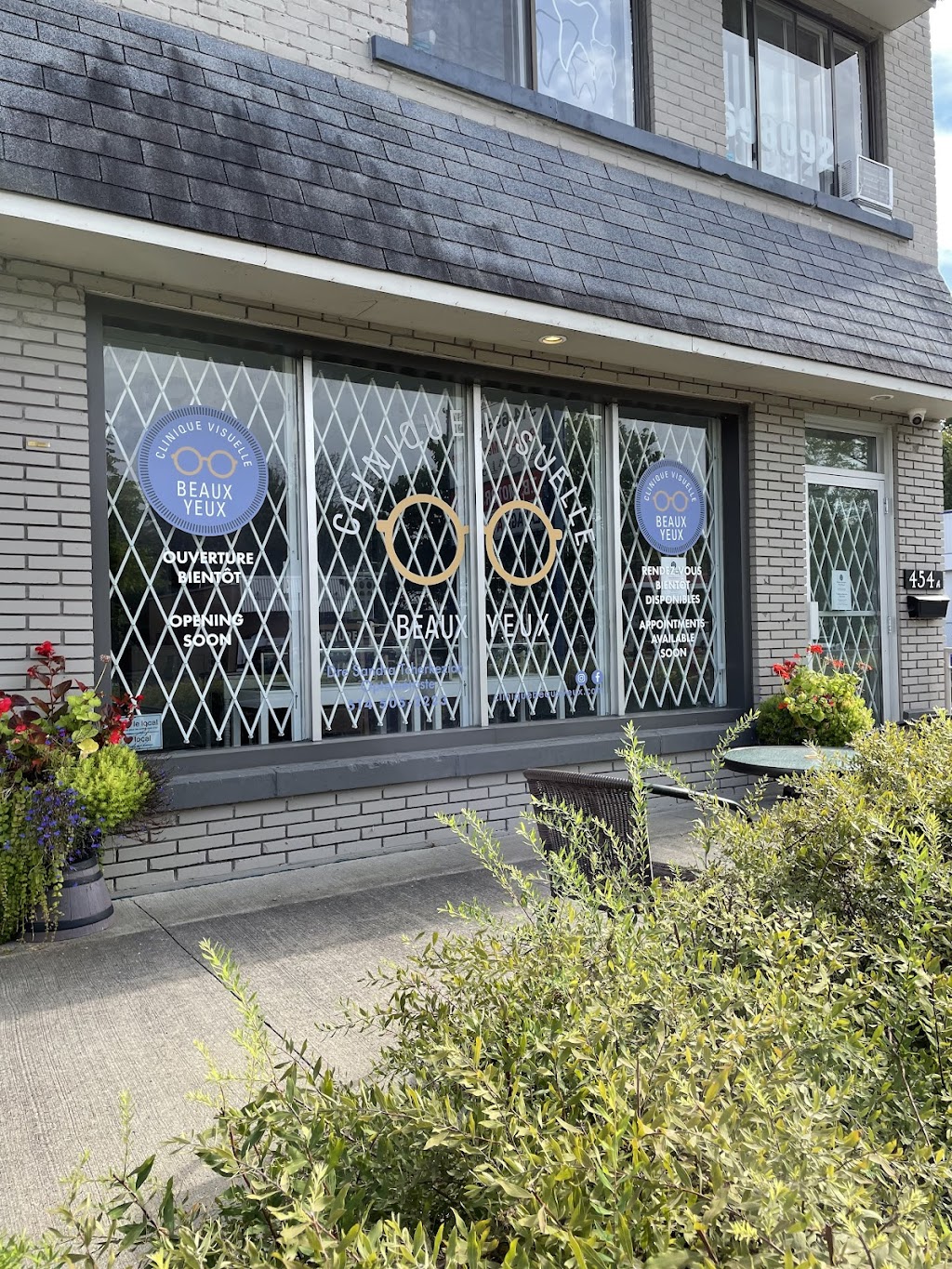 Clinique Beaux Yeux | 454 A Bd Beaconsfield, Beaconsfield, QC H9W 4B9, Canada | Phone: (514) 505-2223