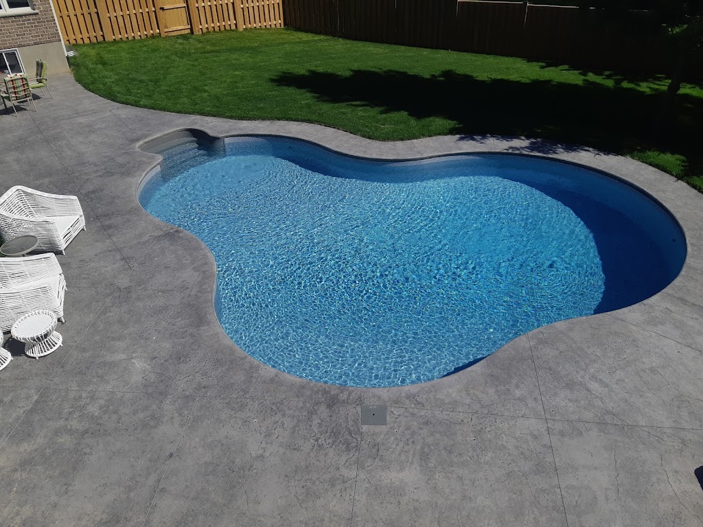 Superior Pools and Construction | 315 Burns St, Strathroy, ON N7G 1G3, Canada | Phone: (226) 374-2667