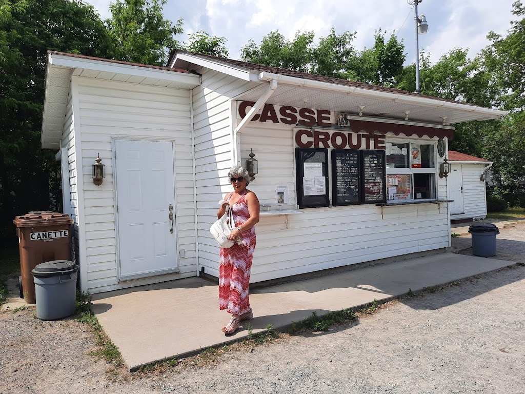 Casse-croute frite la vie ! | 337 Rue Notre Dame, Lanoraie, QC J0K 1E0, Canada | Phone: (581) 230-4512