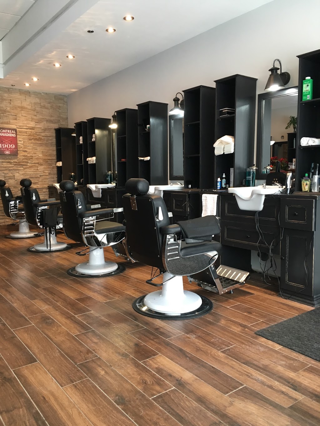 Aces Barber Shop | 4293 Boul Saint-Jean, Dollard-des-Ormeaux, QC H9G 2R4, Canada | Phone: (514) 675-4448