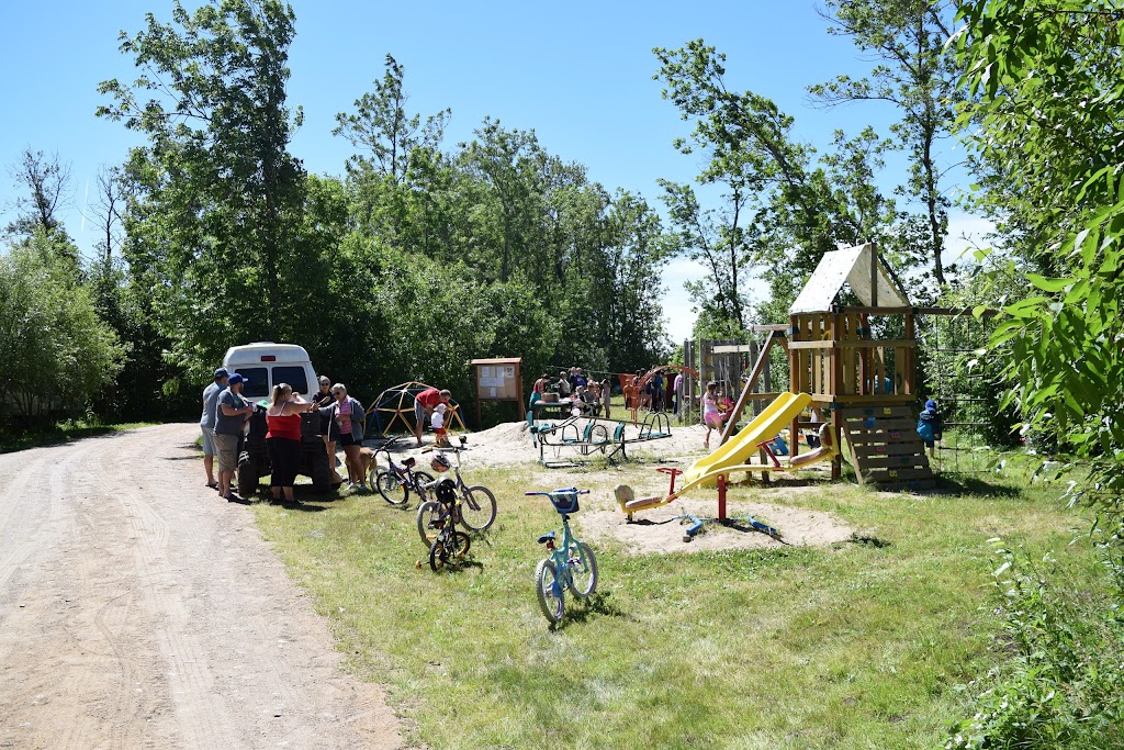 Mantago Bay RV Park & Campground | 51.139976n, 96.353411w, Manigotagan, MB R0E 1E0, Canada | Phone: (204) 363-7433