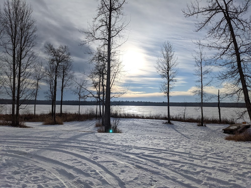 Lake Arnault RV Resort | nw1/4 31-54-5 W5, Darwell, AB T0E 0L0, Canada | Phone: (780) 974-3218