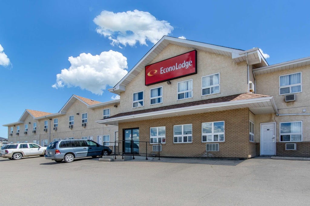 Econo Lodge | 1735 Prince of Wales Dr, Regina, SK S4Z 1A5, Canada | Phone: (306) 789-2223