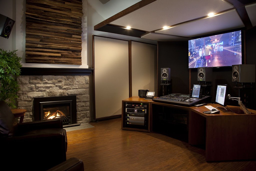 studio64post | 64 Gainsborough Rd, Toronto, ON M4L 3C2, Canada | Phone: (416) 469-8034