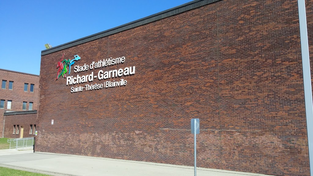 Stade dathlétisme Richard-Garneau | 401 Bd du Domaine, Sainte-Thérèse, QC J7E 4S4, Canada | Phone: (450) 434-1440