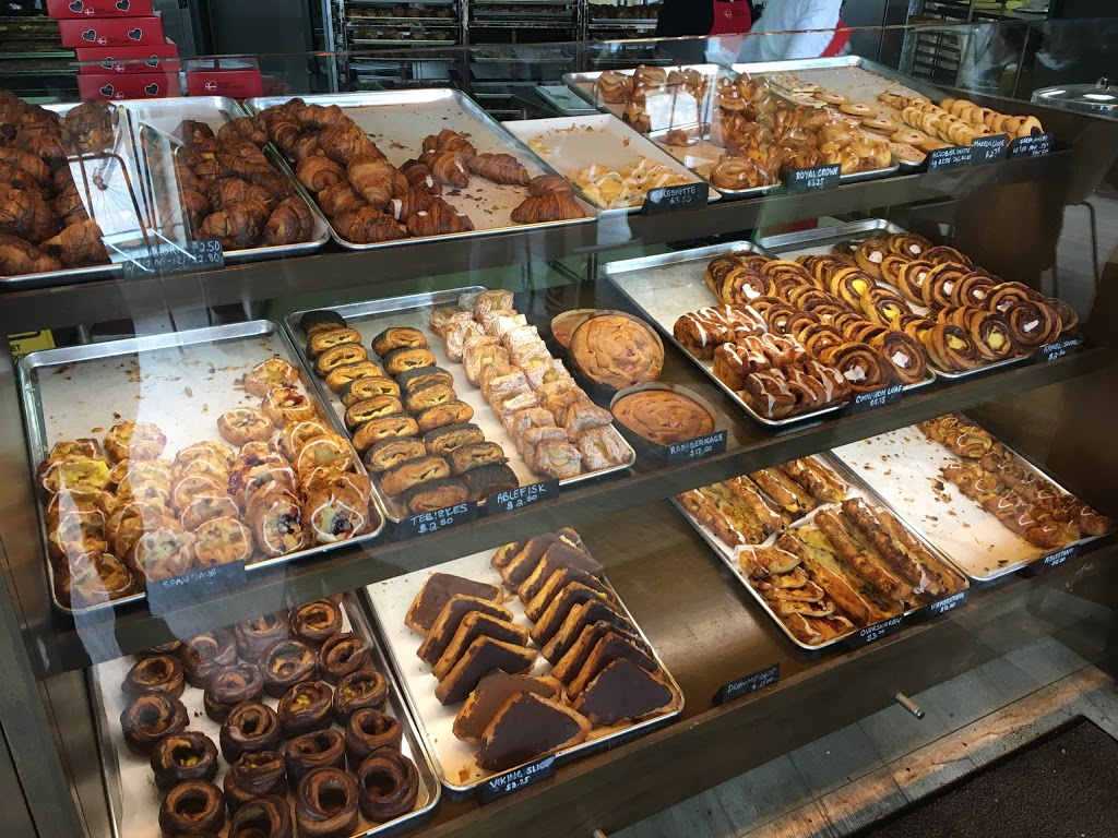 Danish Pastry House | 487 Cornwall Rd, Oakville, ON L6J 7S8, Canada | Phone: (905) 844-7777