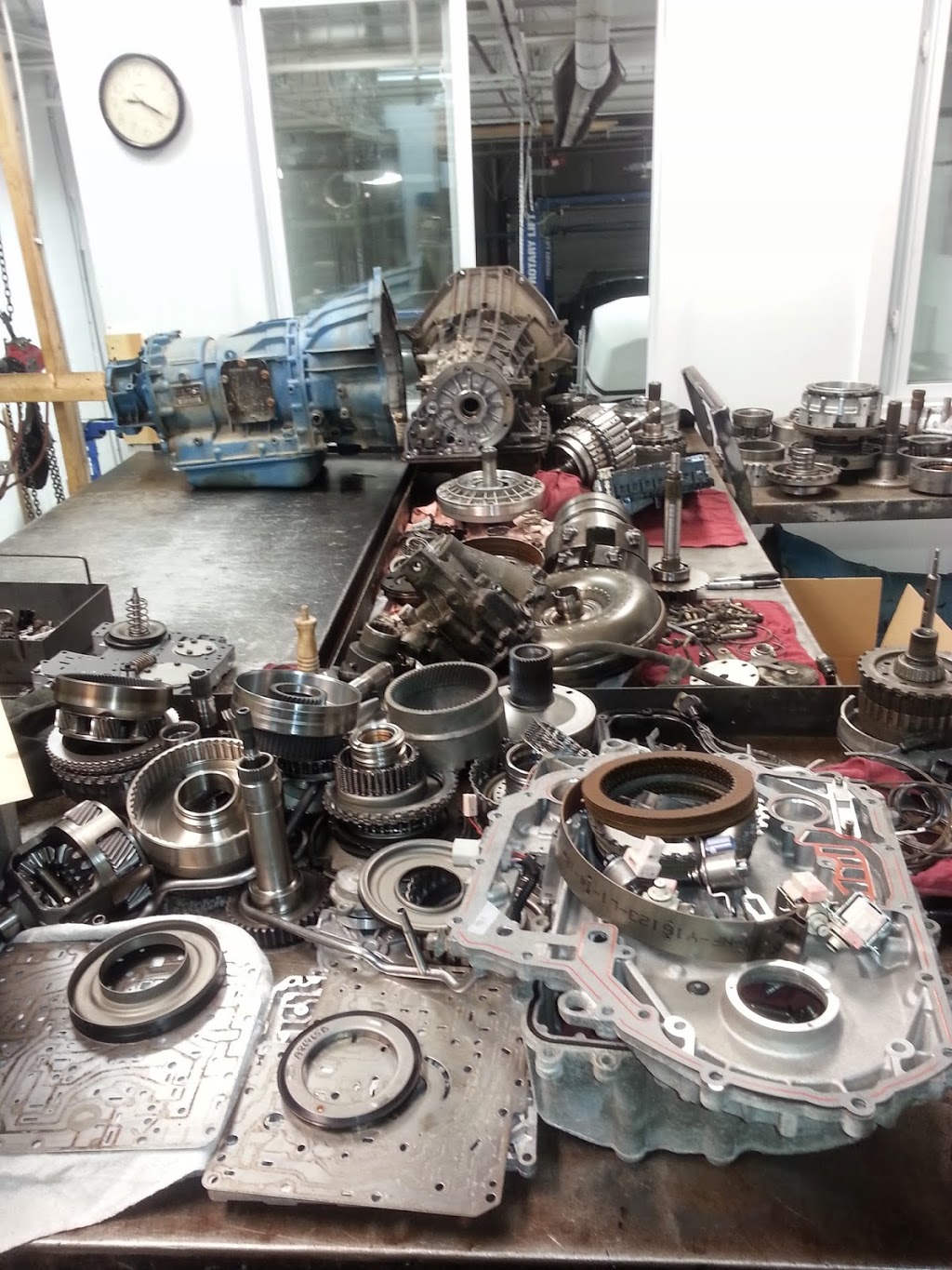 Daves Newmarket Transmission Inc | 1208 Gorham St #10, Newmarket, ON L3Y 8Y9, Canada | Phone: (905) 853-6722