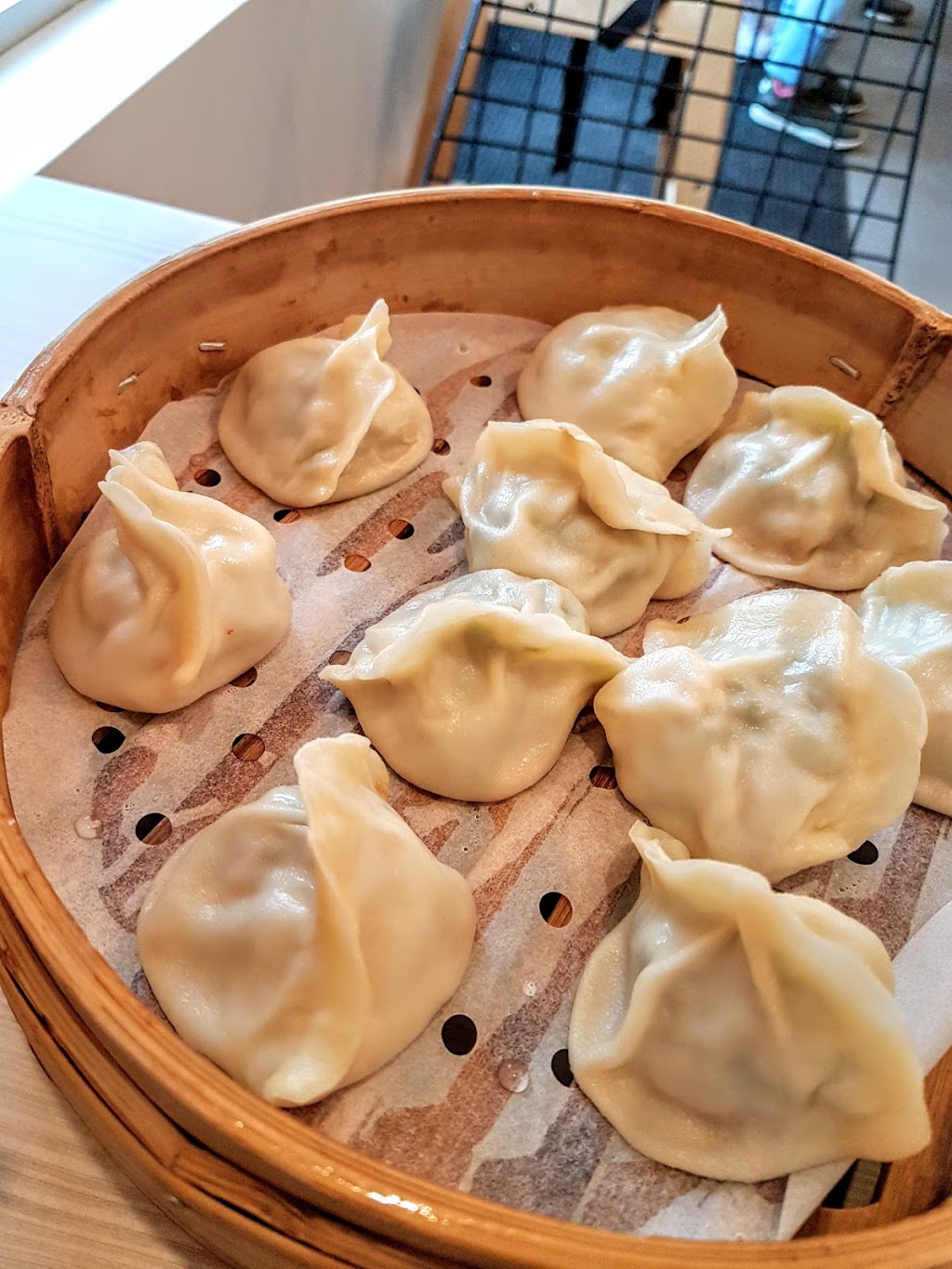 Mama Dumplings | 3597 Boul Saint-Jean, Dollard-des-Ormeaux, QC H9G 1W9, Canada | Phone: (514) 305-1115