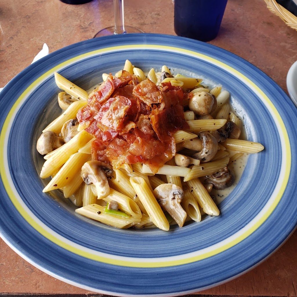 Dannys Justa Pasta | 367 Valley View Rd Hwy 11, Exit 270, Sundridge, ON P0A 1Z0, Canada | Phone: (705) 384-5542