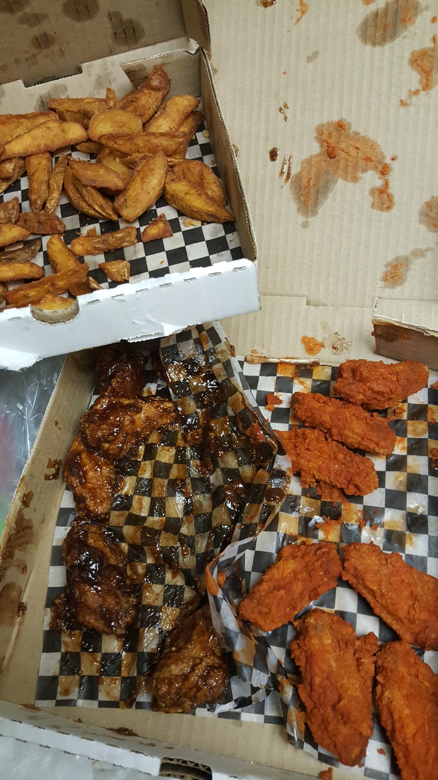 Polly Pokinos Gourmet Wings | 1410 Parkway Blvd C08, Coquitlam, BC V3E 3E6, Canada | Phone: (604) 474-1466