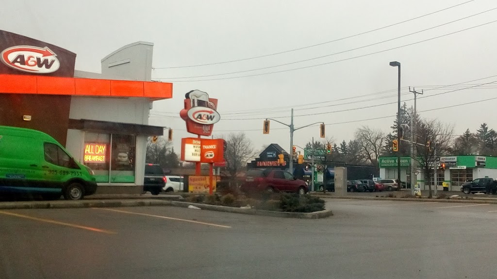 A&W Canada | 72 King George Rd, Brantford, ON N3R 5K4, Canada | Phone: (519) 756-1666