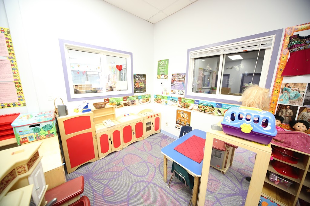 Sunshine Academy Day Care and Out of School Care | 4206 66 St NW, Edmonton, AB T6K 4A2, Canada | Phone: (780) 395-0134