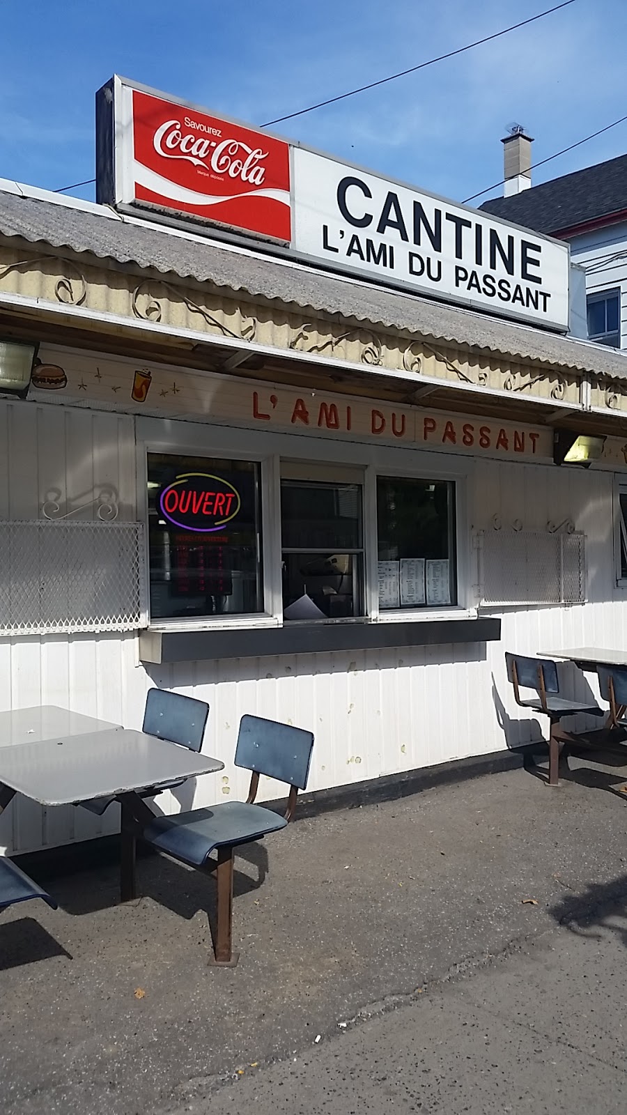 Cantine LAmi Du Passant | 55 Rue Principale E, Farnham, QC J2N 1L2, Canada | Phone: (450) 293-4776