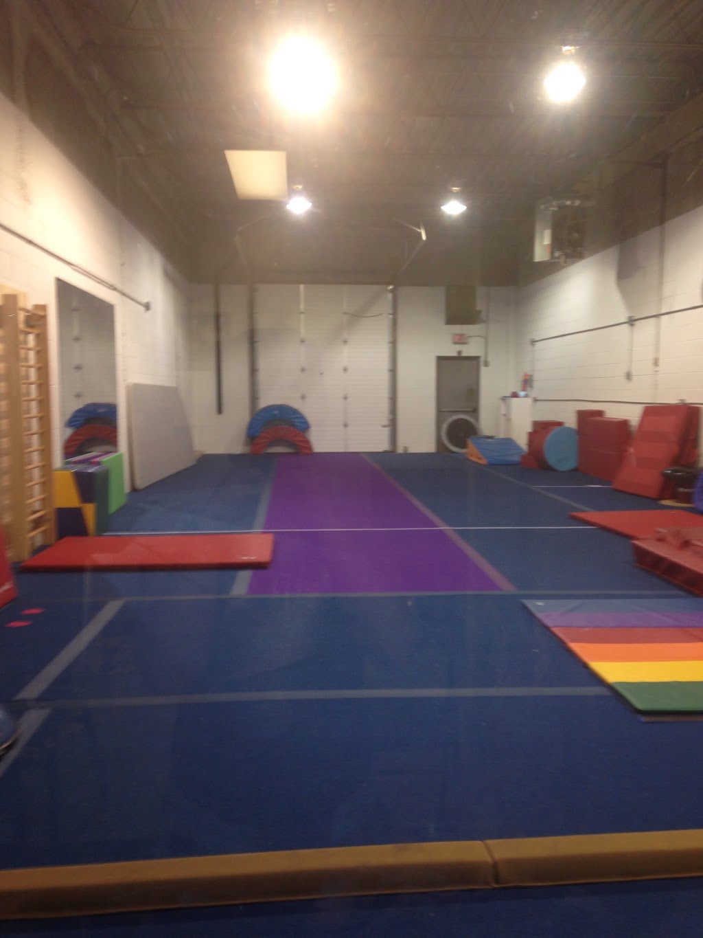 Shining Star Athletics | 330 Gage Ave, Kitchener, ON N2M 5C6, Canada | Phone: (519) 722-8247