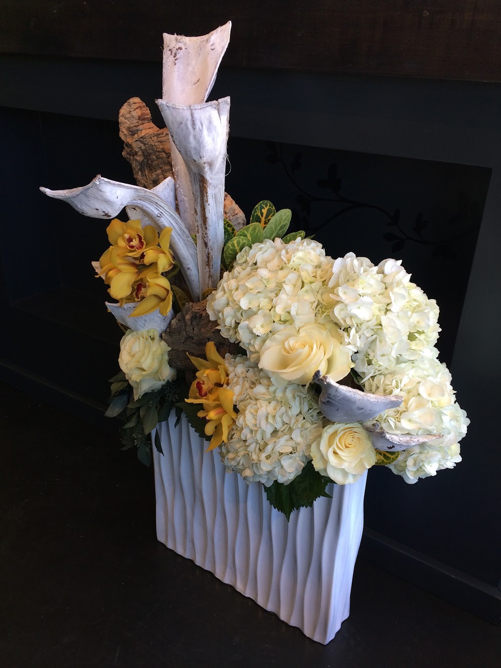 Terrain Flowers | 2847 Dufferin St, North York, ON M6B 3S4, Canada | Phone: (416) 489-7246