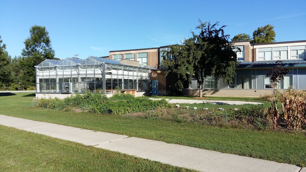 Stayner Collegiate Institute | 7578 Kings Hwy 26, Stayner, ON L0M 1S0, Canada | Phone: (705) 428-2639