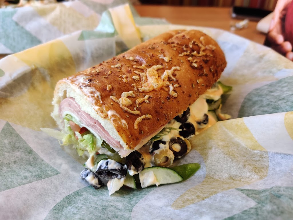 Subway | 5439 Old Highway 2 RR#2, Shannonville, ON K0K 3A0, Canada | Phone: (613) 962-5155