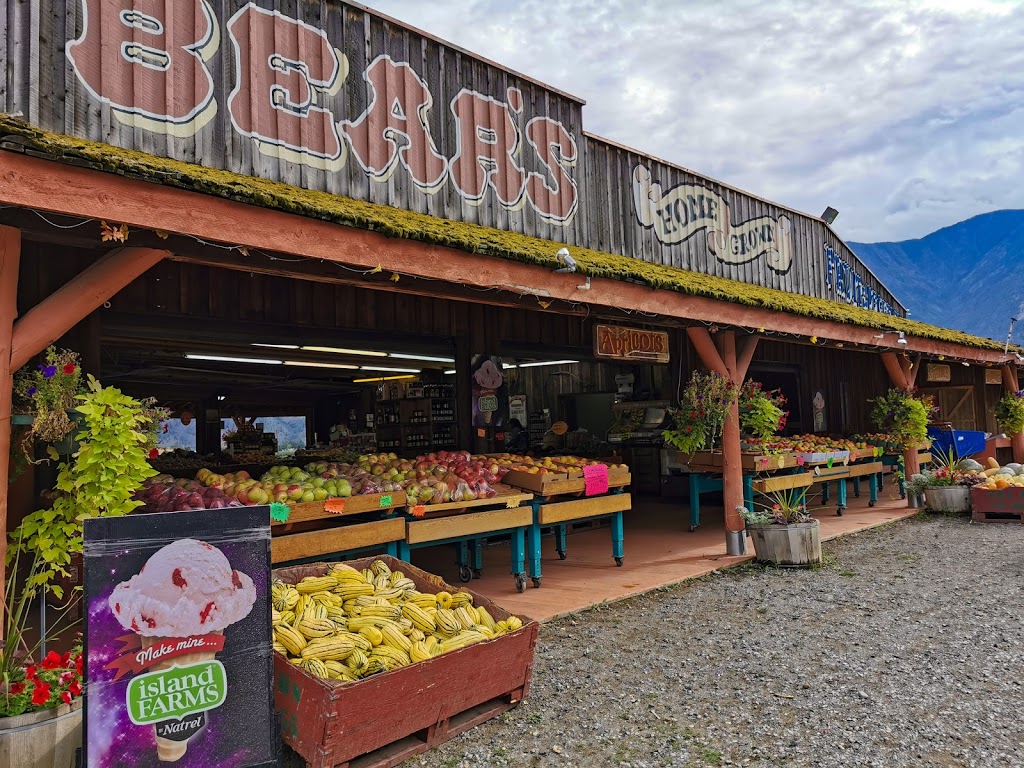 Bears Fruit Stand | 991 Keremeos Bypass Rd, Keremeos, BC V0X 1N0, Canada | Phone: (250) 499-2814